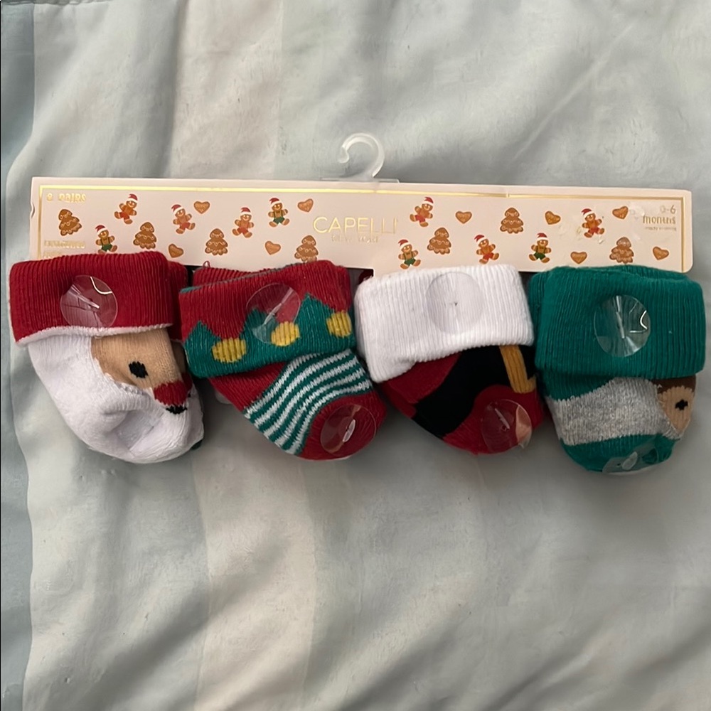 8 Capelli of New York Holiday Baby Socks Set - Red, Green, White